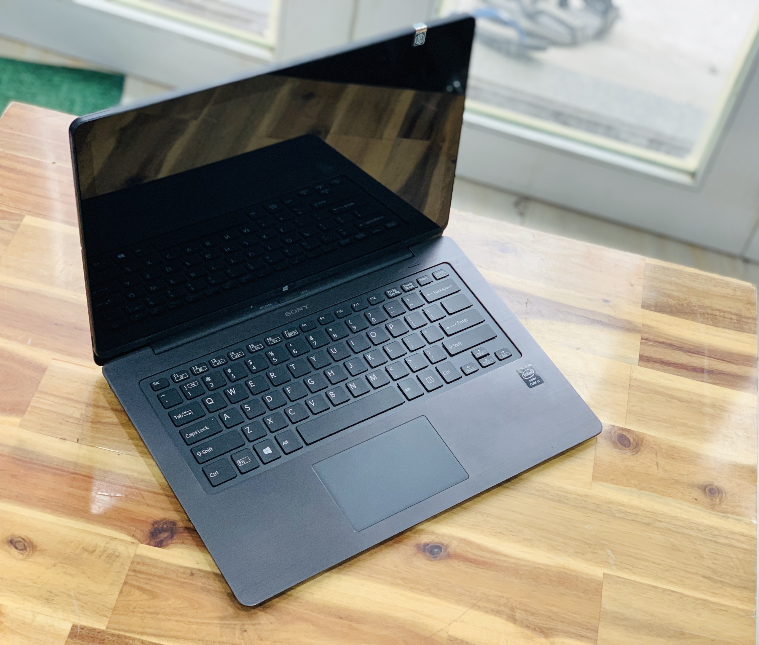 Laptop Sony Vaio SVF14N16SGS, i5 4200U 8G SSD128 Full HD Đèn phím cảm ứng lật xoay giá rẻ1
