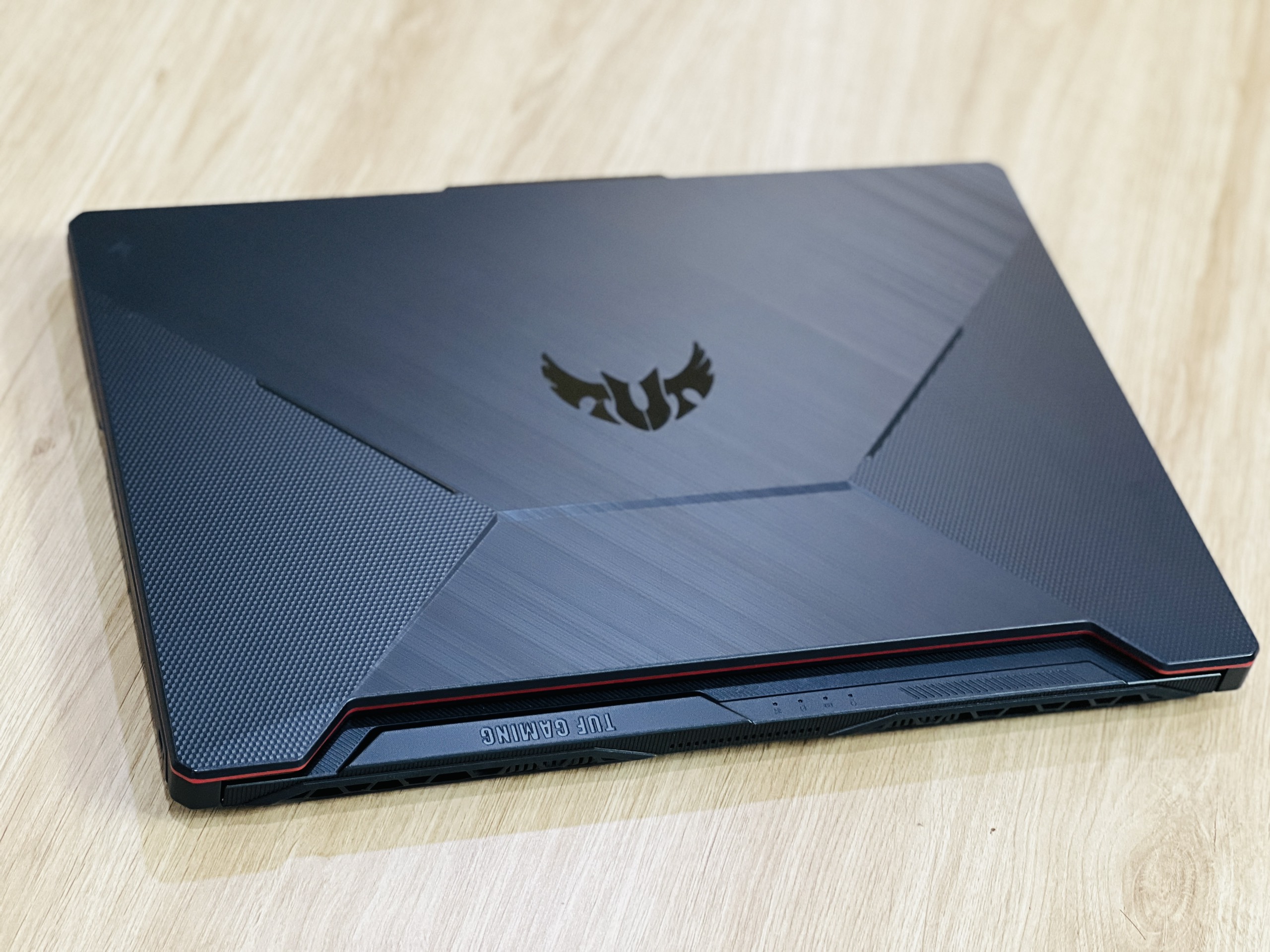 Asus Gaming TUF F15 FX506LH i5 2022/ SSD512/ Tần Số Quét 144hz/ 15.6inch/ GTX1650TI 4G/ LED SRGB/ Chuyên Game / Giá Rẻ1