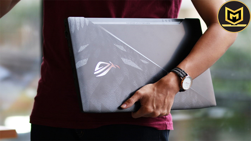 ASUS ROG STRIX GAMING GL503VD i7 7700HQ/ RAM 8GB/ SSD 128GB + 1000GB/ 15INCH FHD 120Hz/ GTX 1050 4GB/ LED RGB/ GIÁ RẺ4