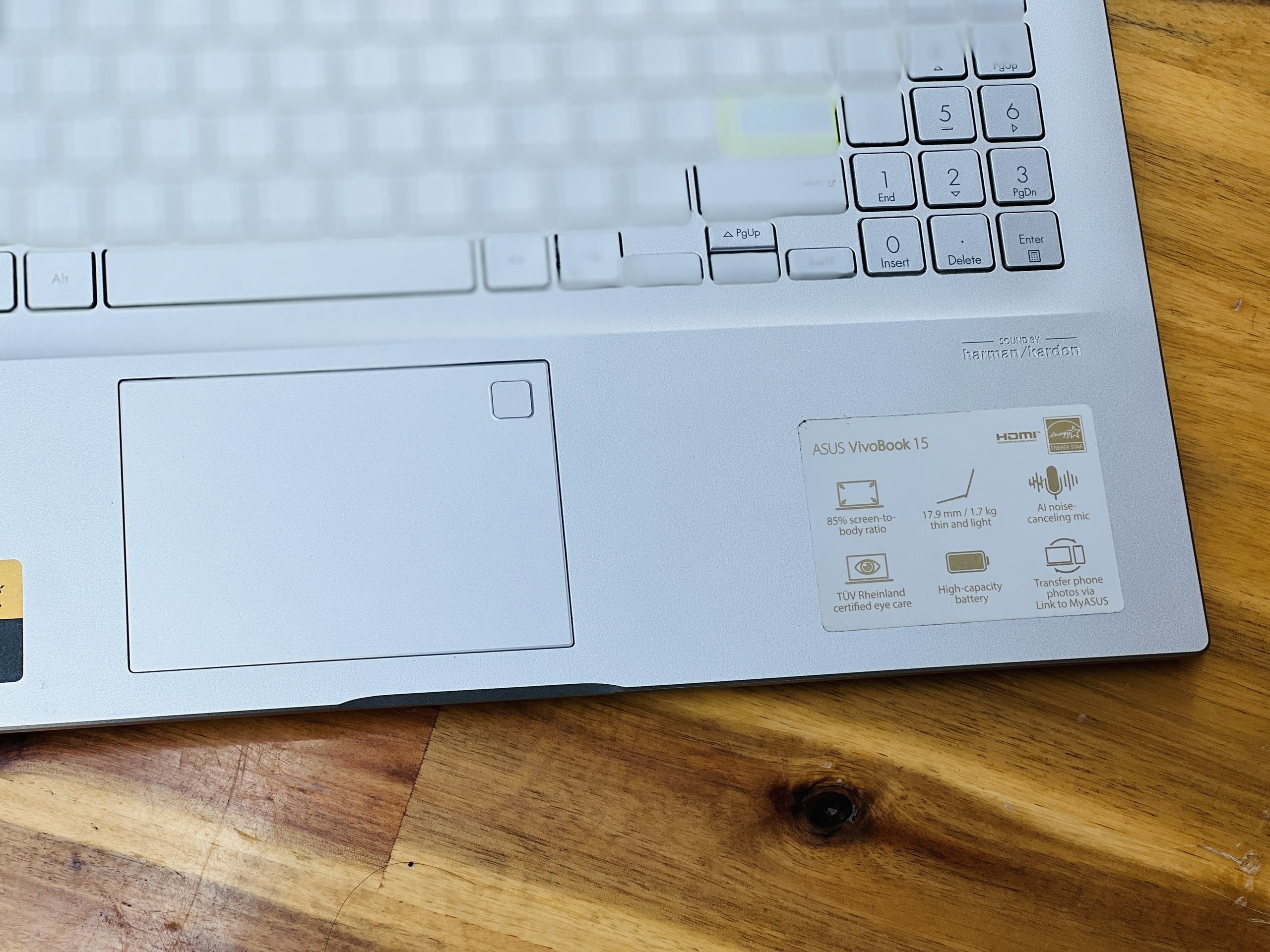 Asus Vivobook A515EA OLED i5 1135G7/ SSD512G/ 15.6inch Oled/ Viền Mỏng/ Full Phím Số/ Giá rẻ2
