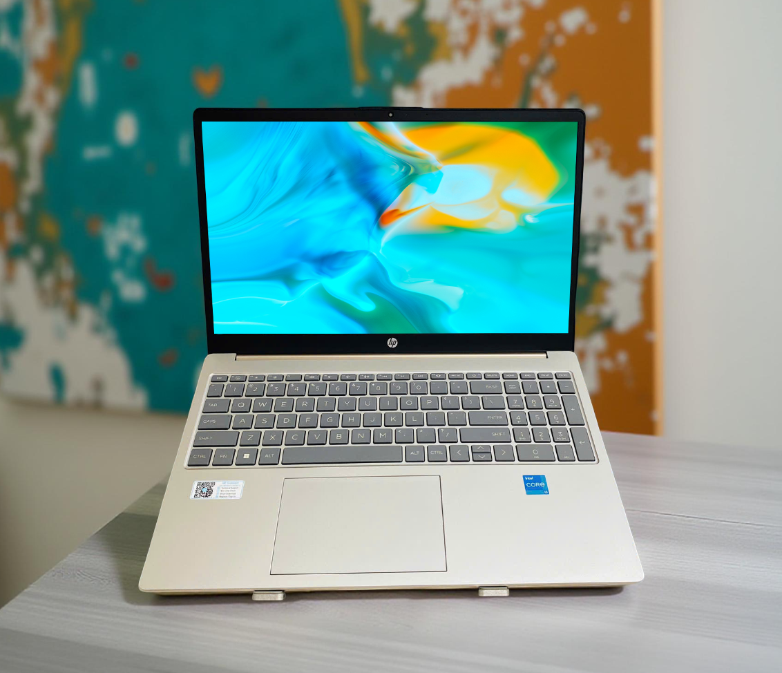 LAPTOP HP 15 FD0303TU i3 1315U 15.6INCH FHD VIỀN MỎNG VĂN PHÒNG MỎNG NHẸ GIÁ RẺ2