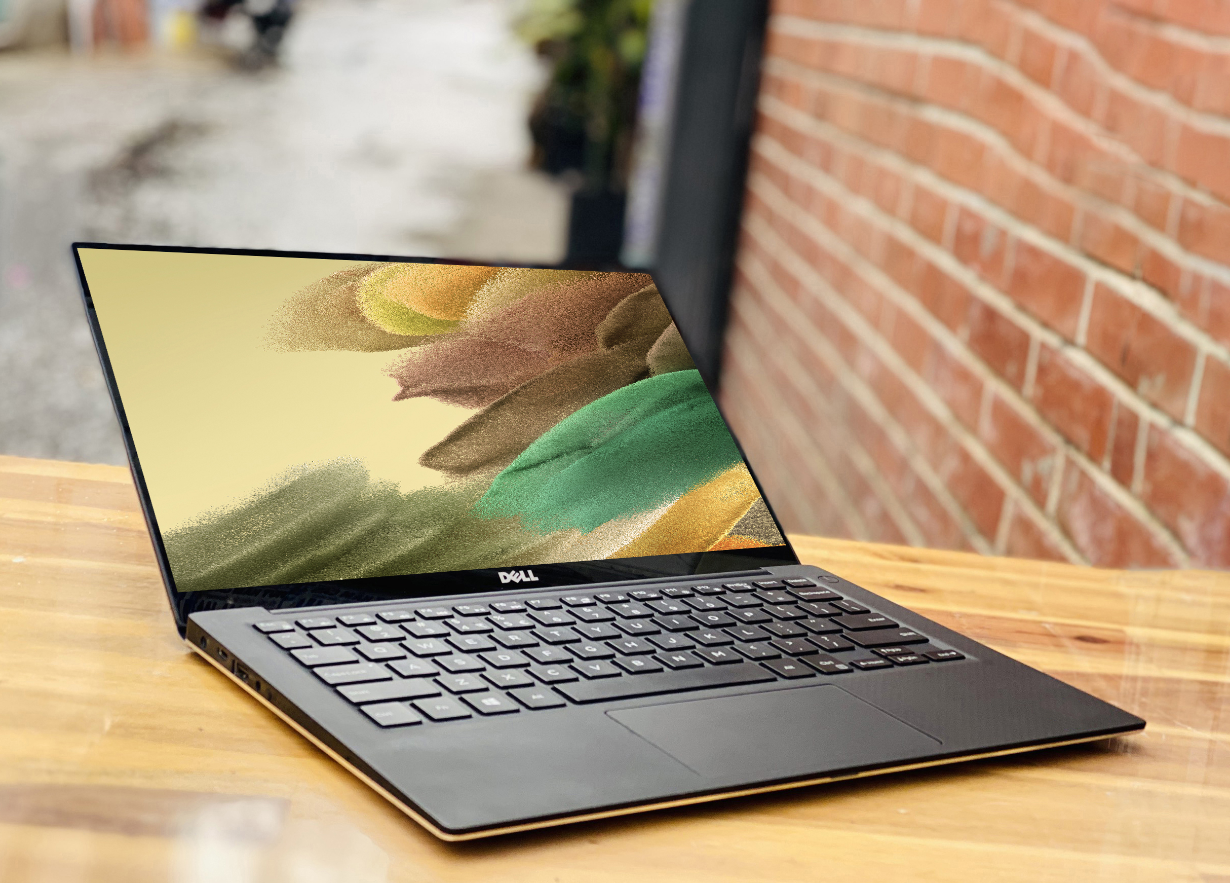 LAPTOP DELL XPS 13 9360 i5 8250U 13.3 INCH FHD VỎ NHÔM SIÊU MỎNG NHẸ GIÁ RẺ2