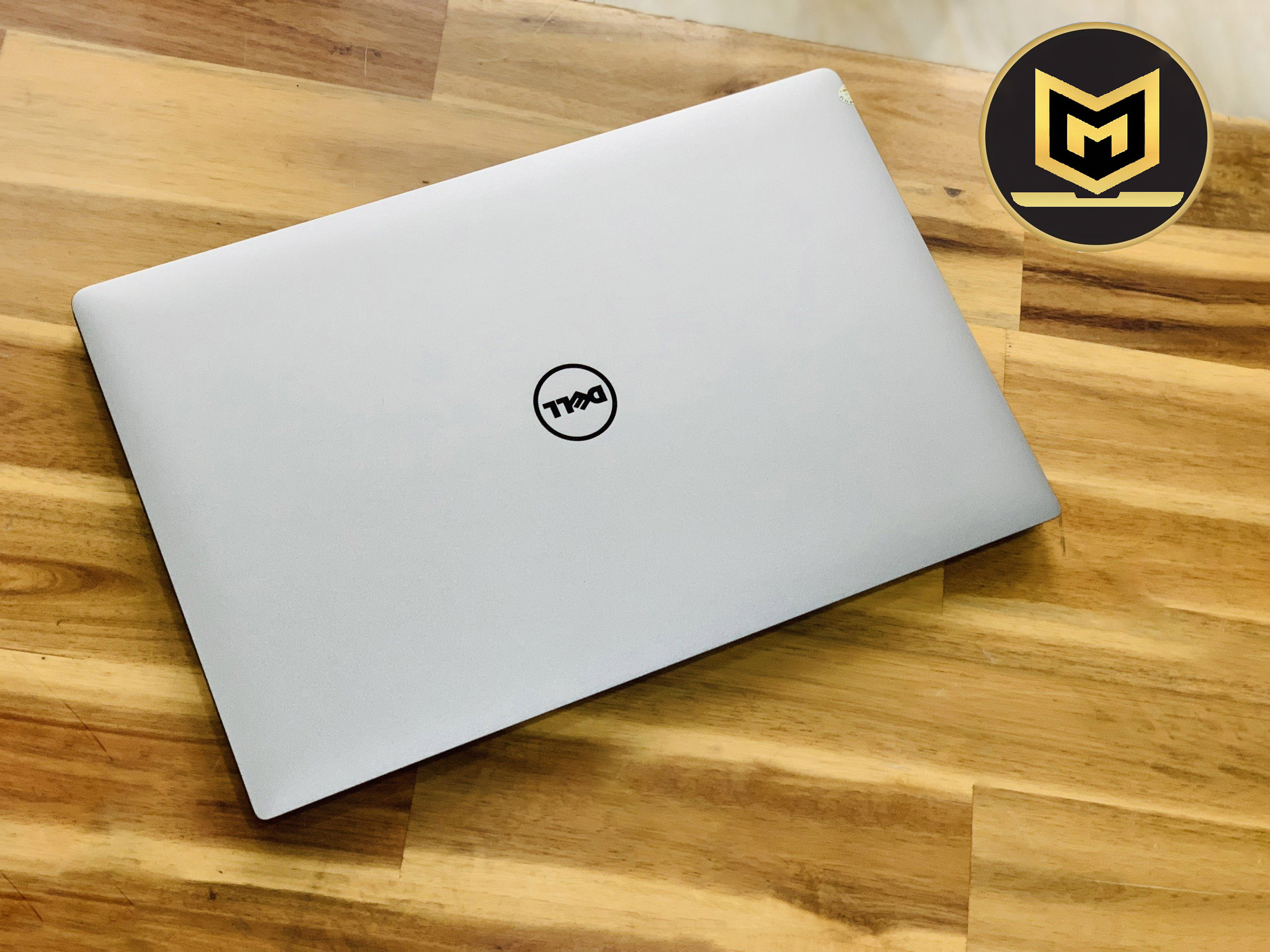 DELL XPS 15 9560 i7 7700HQ GTX 1050 GIÁ RẺ4