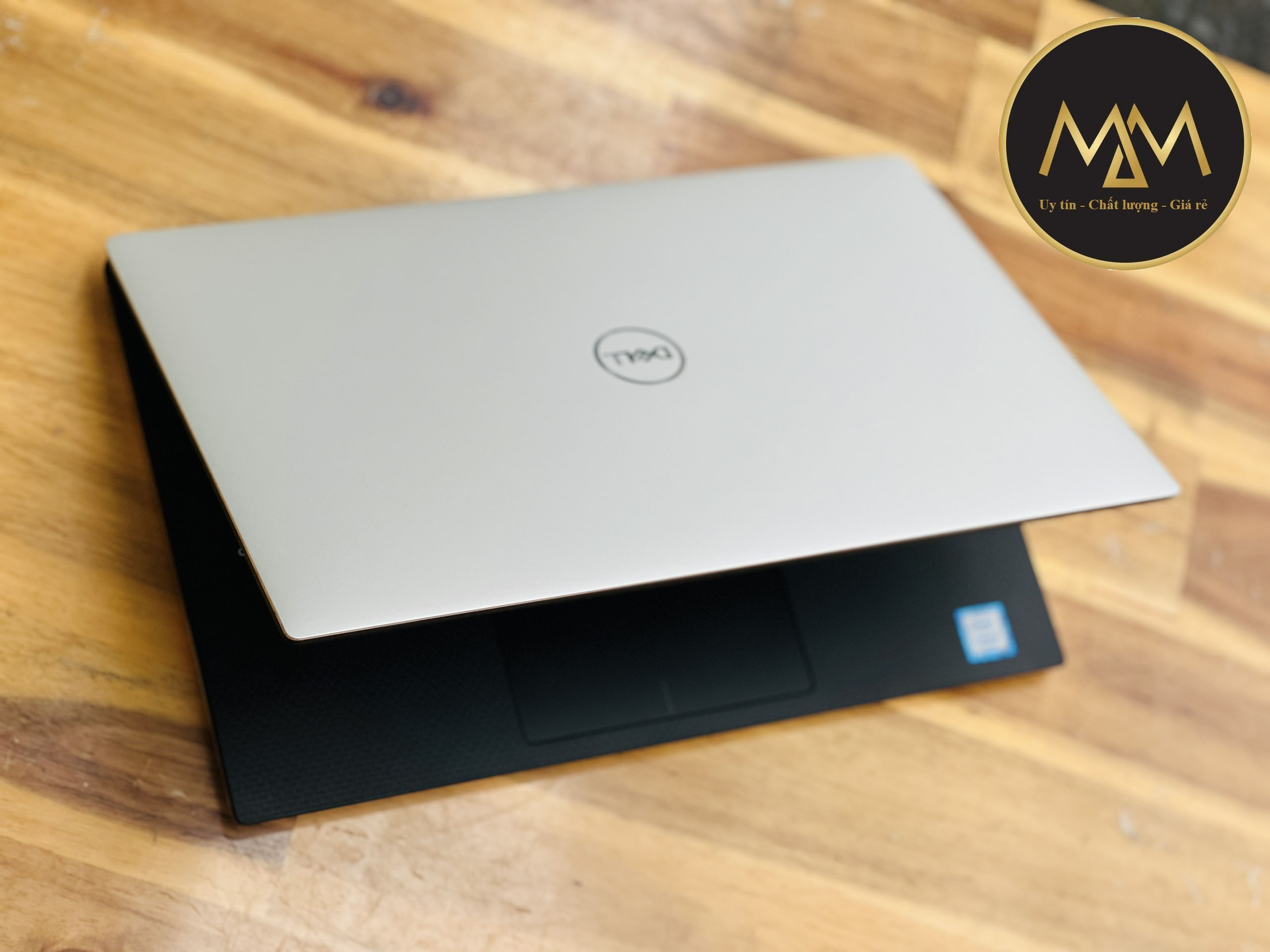 Laptop Dell XPS 13 9380 i5 8265U/ 8G/ SSD256/ 13inch/ Full HD IPS/ Tràn Viền/ Finger/ Đẳng Cấp Doanh Nhân1
