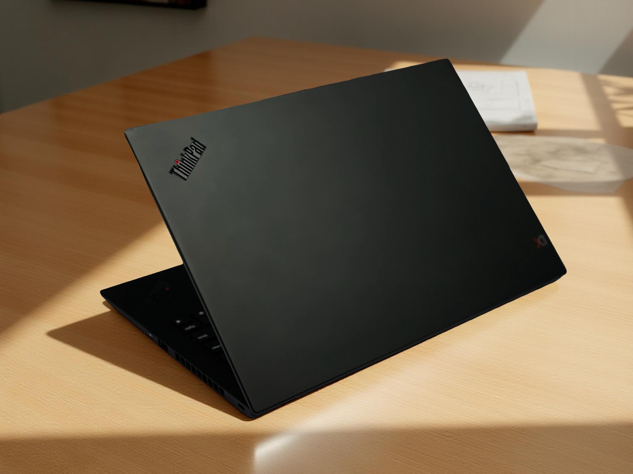 LAPTOP LENOVO THINKPAD X1 CARBON GEN 7 i5 8365U LAPTOP DOANH NHÂN MỎNG NHẸ SIÊU BỀN GIÁ RẺ3
