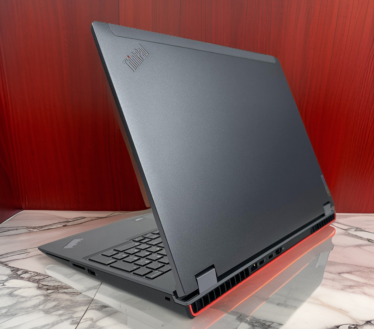 Lenovo ThinkPad P16 Gen 2 Core i9 13980HX RAM 32GB SSD 1TB RTX A2000 8GB3