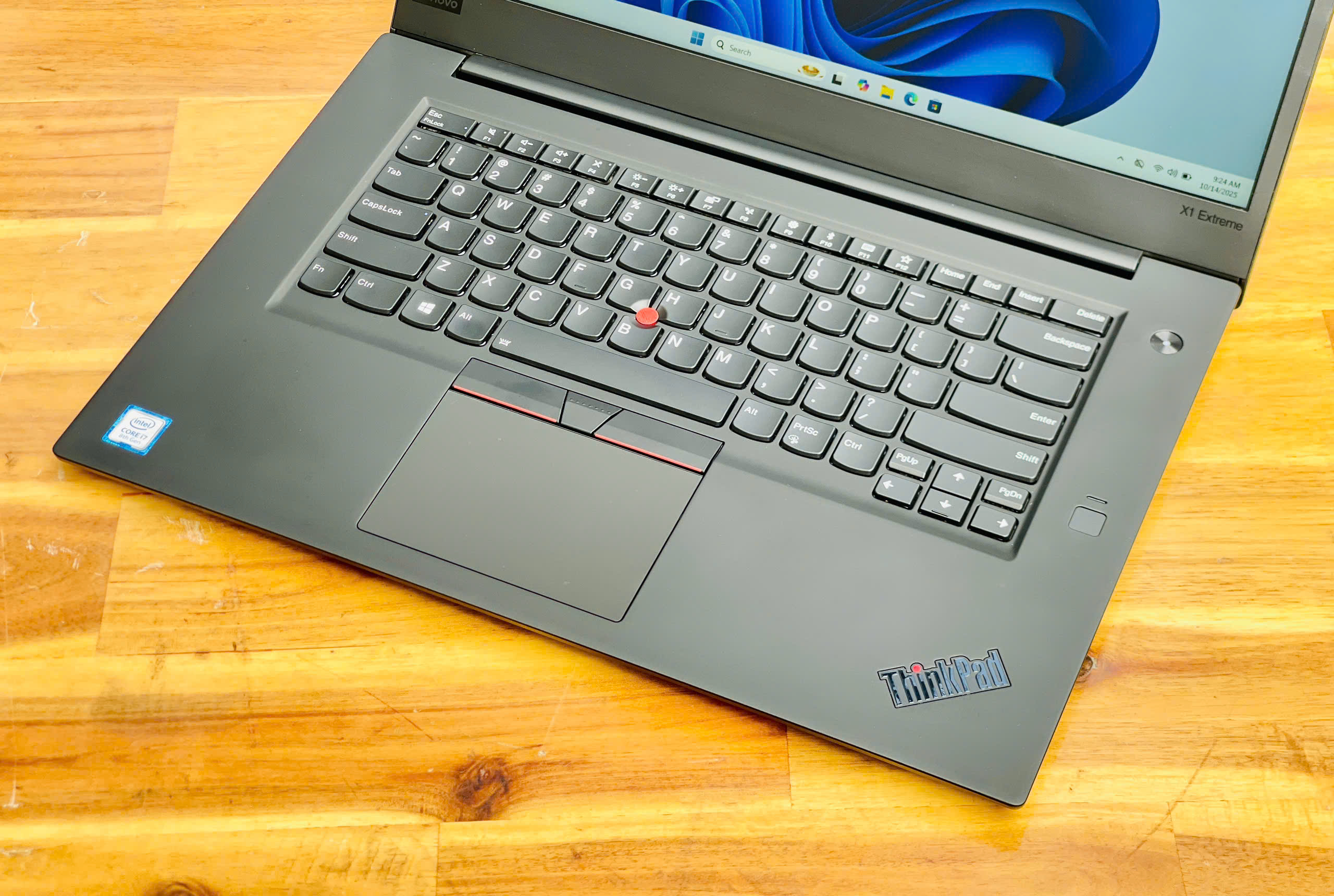 LAPTOP LENOVO THINKPAD X1 EXTREME i7 8750H GTX 1050Ti 4GB 15.6INCH ĐỒ HỌA MỎNG NHẸ GIÁ RẺ2