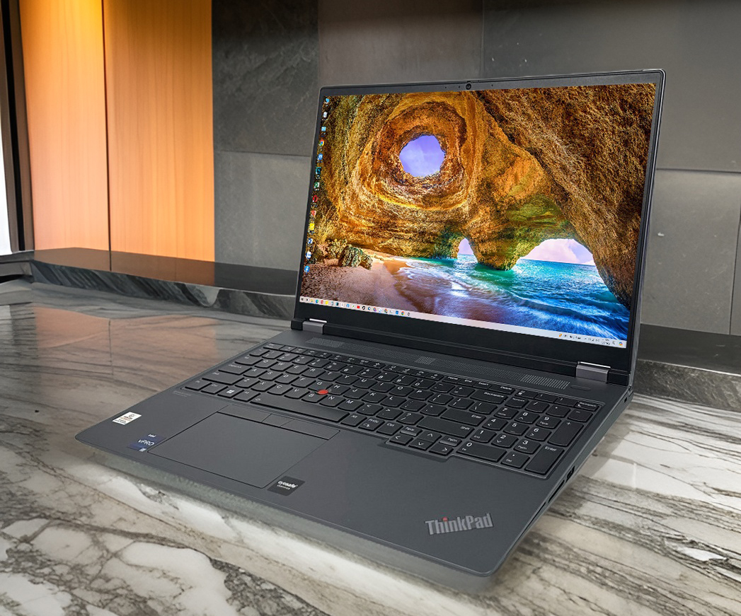 Lenovo ThinkPad P16 Gen 2 Core i9 13980HX RAM 32GB SSD 1TB RTX A2000 8GB1