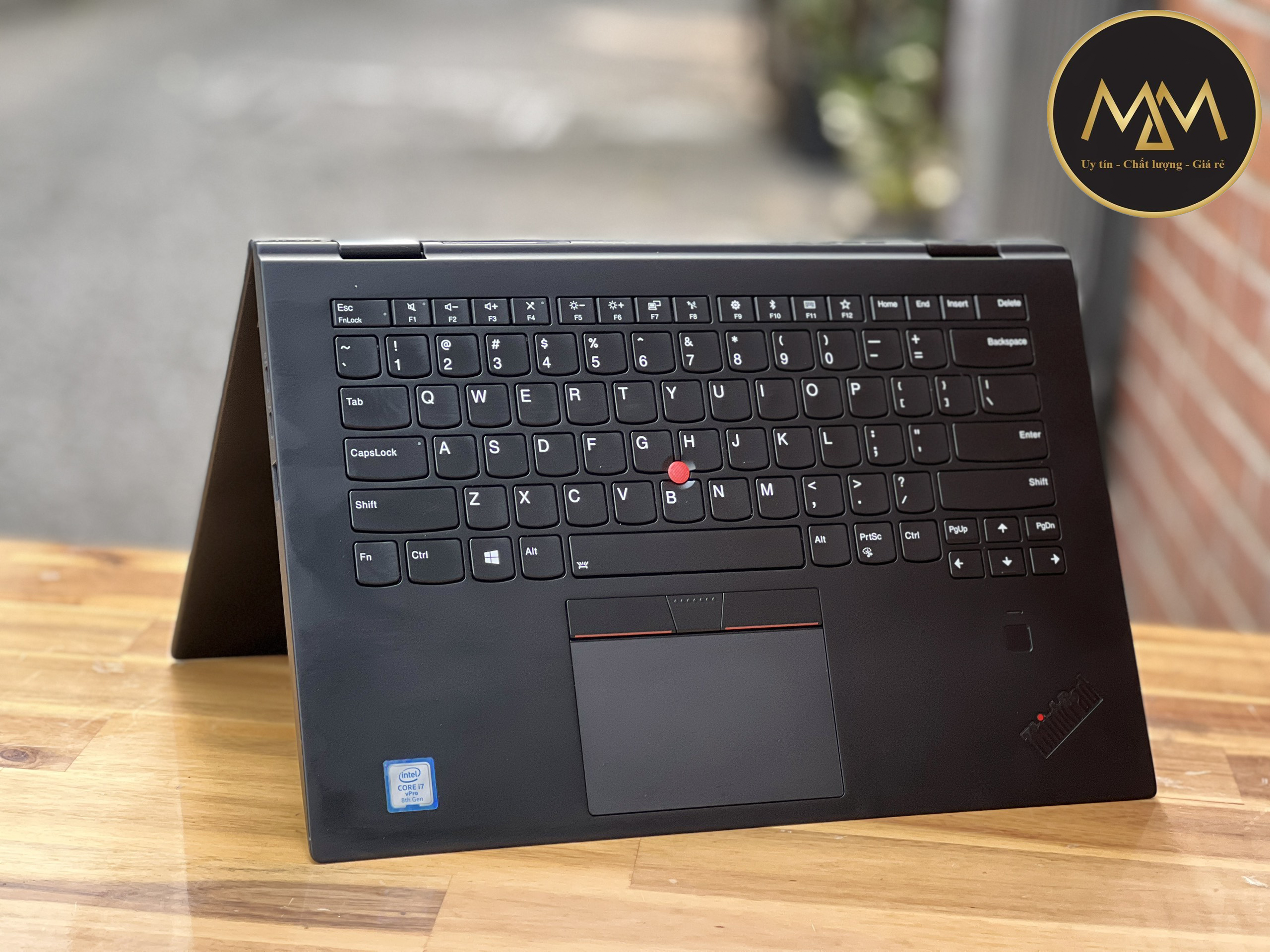 LENOVO THINKPAD X1 YOGA GEN 3 I7 8650U/ RAM 16GB/ SSD 512GB/ 14INCH 2K CẢM ỨNG/ SIÊU GỌN NHẸ/ DOANH NHÂN CAO CẤP/ GIÁ RẺ4