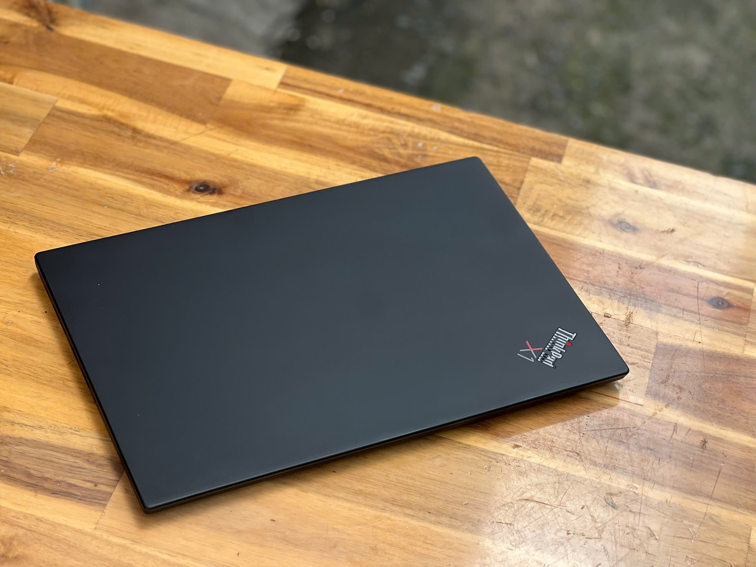 LENOVO THINKPAD X1 CARBON GEN 8 i5 10210U GIÁ RẺ4