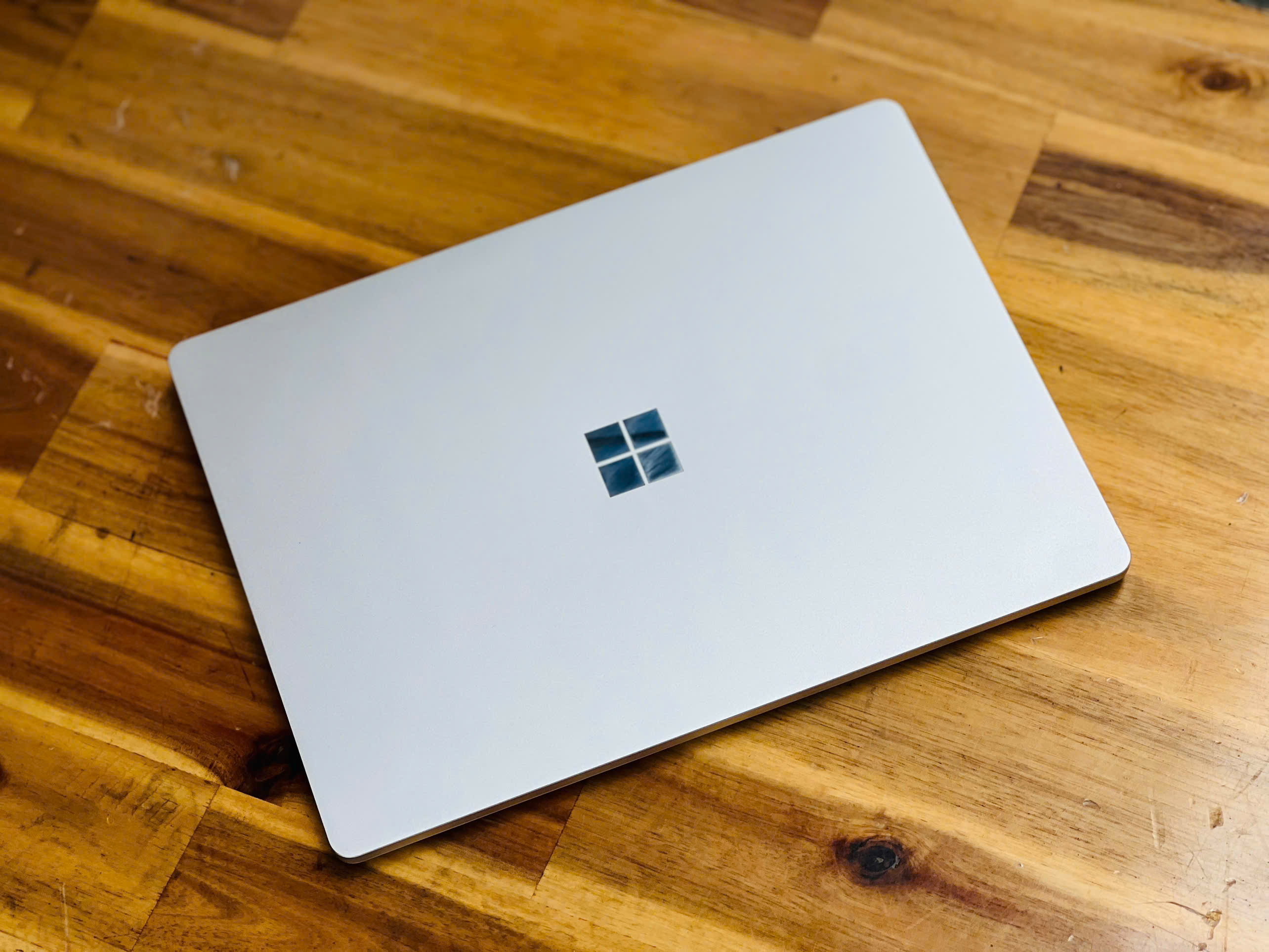 SURFACE LAPTOP GO I5 1035G1 RAM 8G SSD256G 12.4INCH CẢM ỨNG GIÁ RẺ2