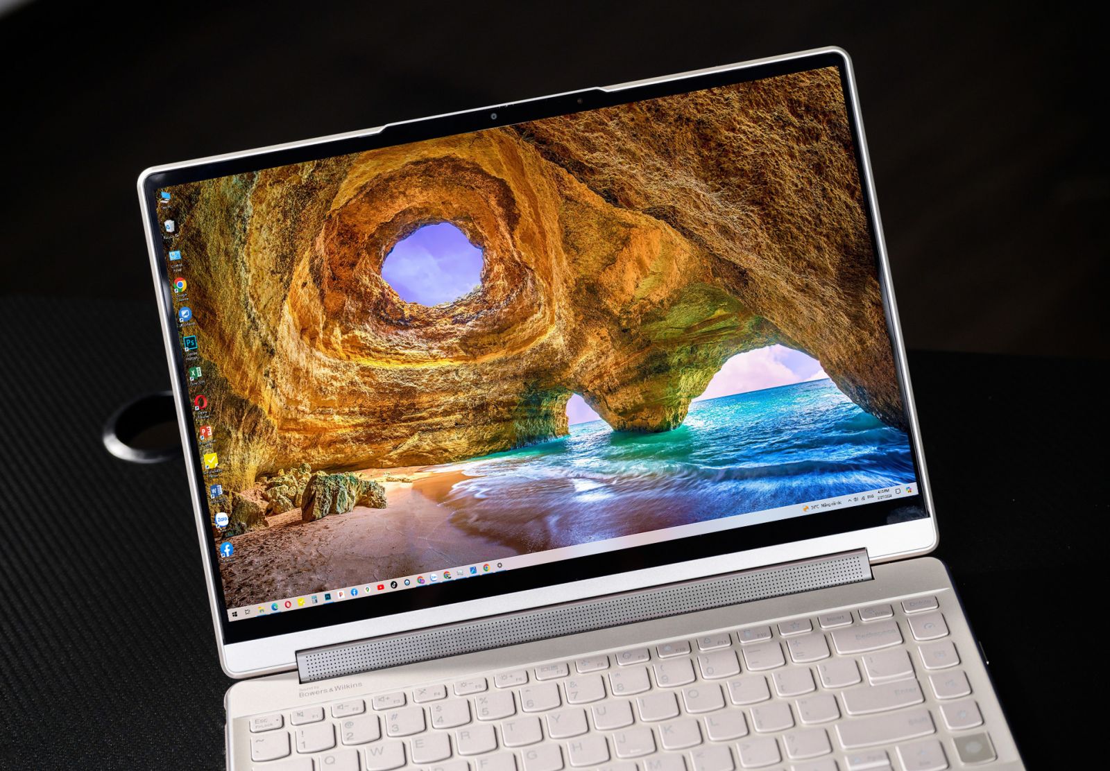 Lenovo Yoga 9i Gen 8 2023