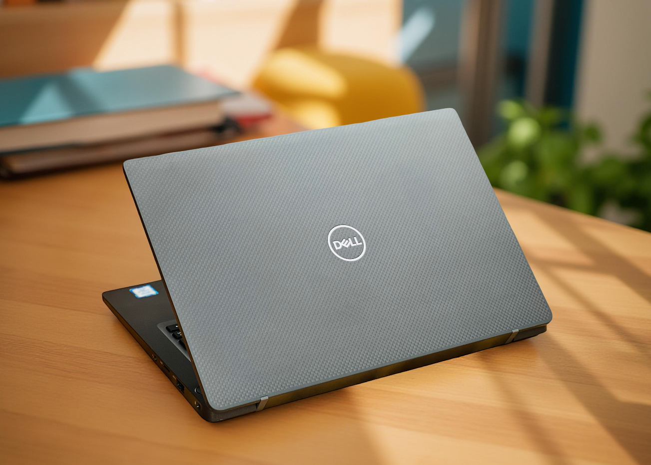 DELL LATITUDE 7300 i7 CARBON