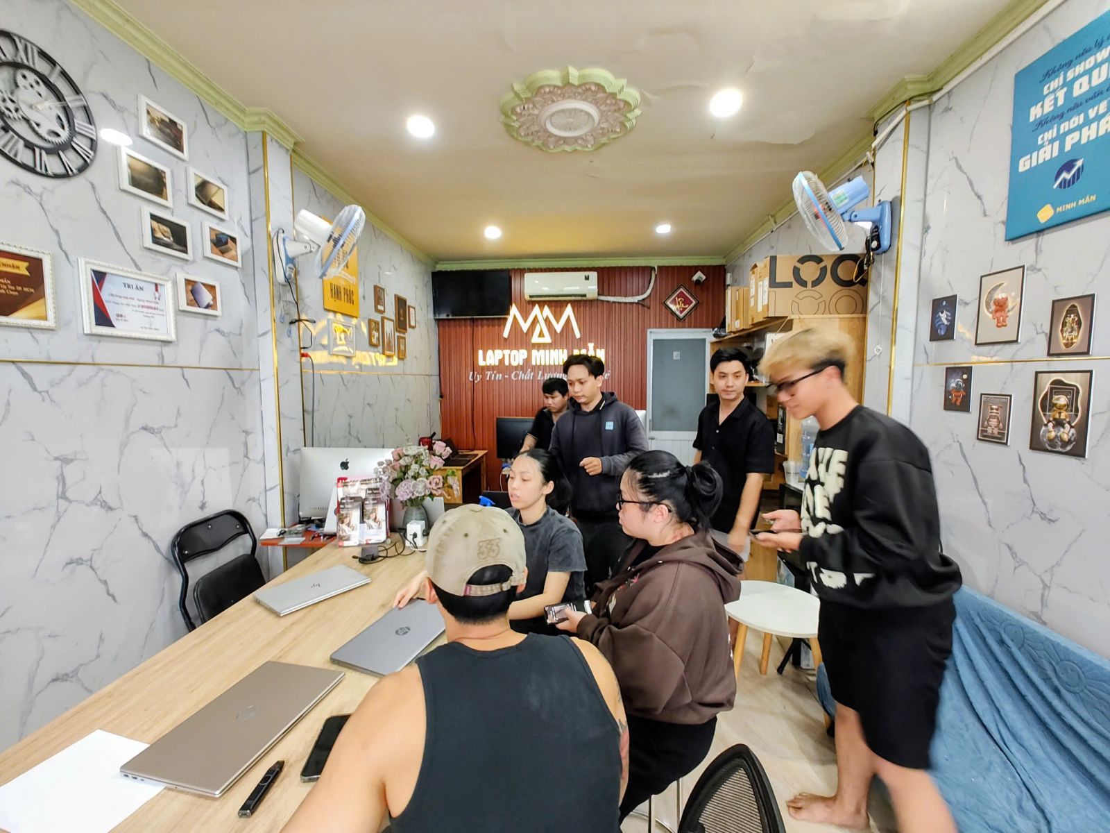 LAPTOP CŨ DÀNH CHO NGÀNH KỸ THUẬT VI MẠCH VÀ BÁN DẪN