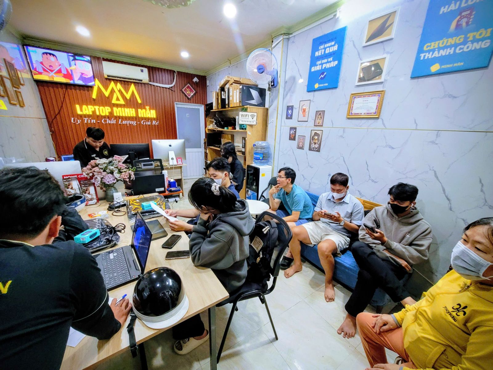 LAPTOP CŨ CHO SINH VIÊN NGÀNH ĐIỀU DƯỠNG