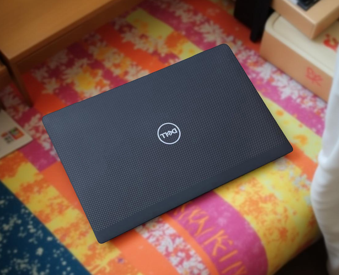 SO SÁNH CHI TIẾT THINKPAD X1 CARBON GEN 9 i7 GEN 11 VÀ DELL LATITUDE 7420 i7 CARBON