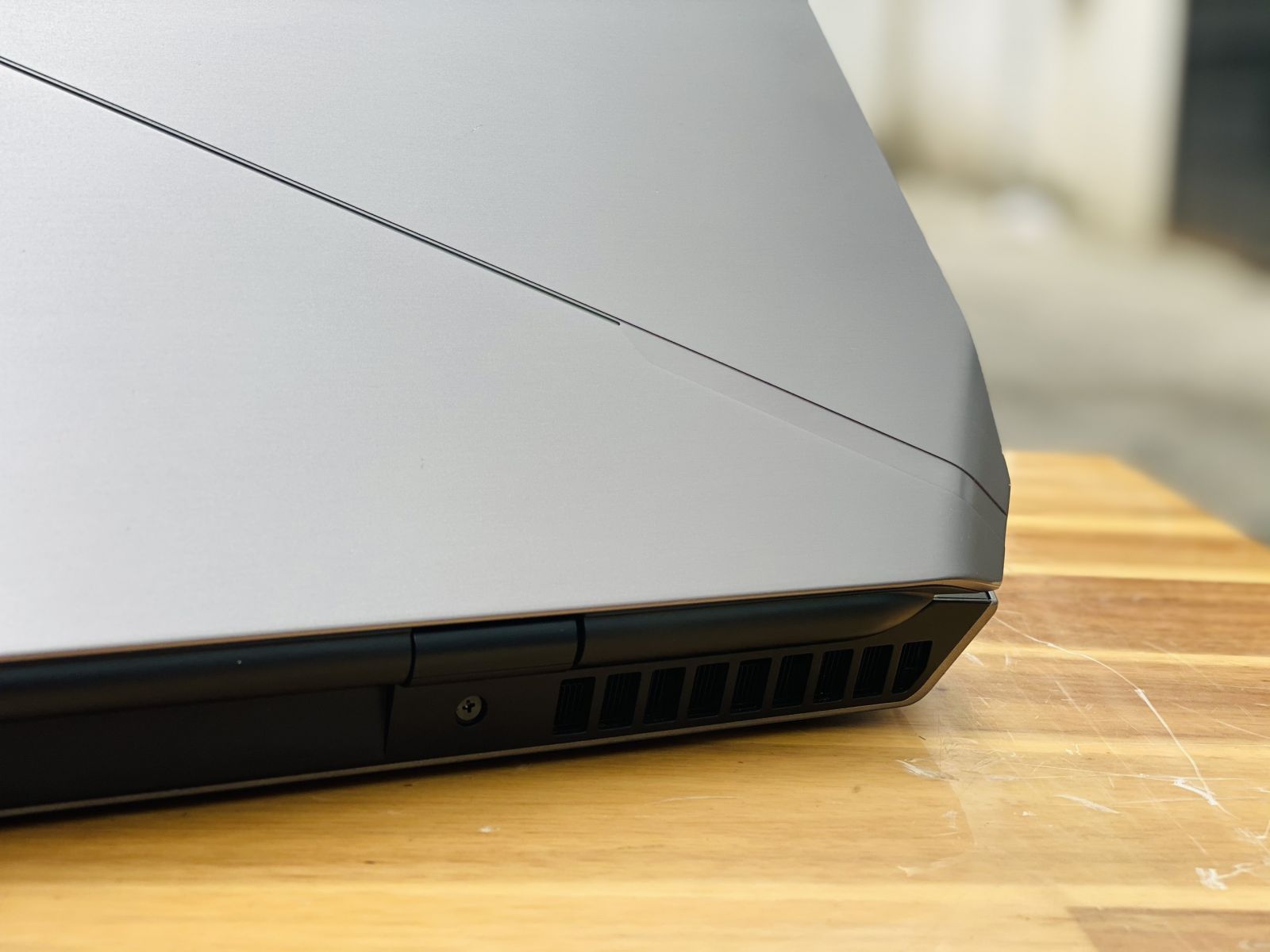 Hình ảnh Dell Alienware 15r3 i7 6700HQ