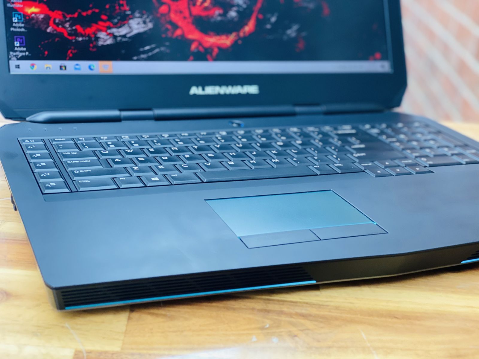 Hình ảnh Dell Alienware 15r3 i7 6700HQ