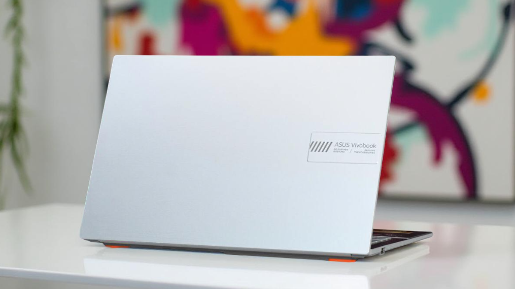 LAPTOP ASUS VIVOBOOK GO 15 E1504FA RYZEN 5 7520U 15.6INCH FHD CHUYÊN VĂN PHÒNG KẾ TOÁN GIÁ RẺ
