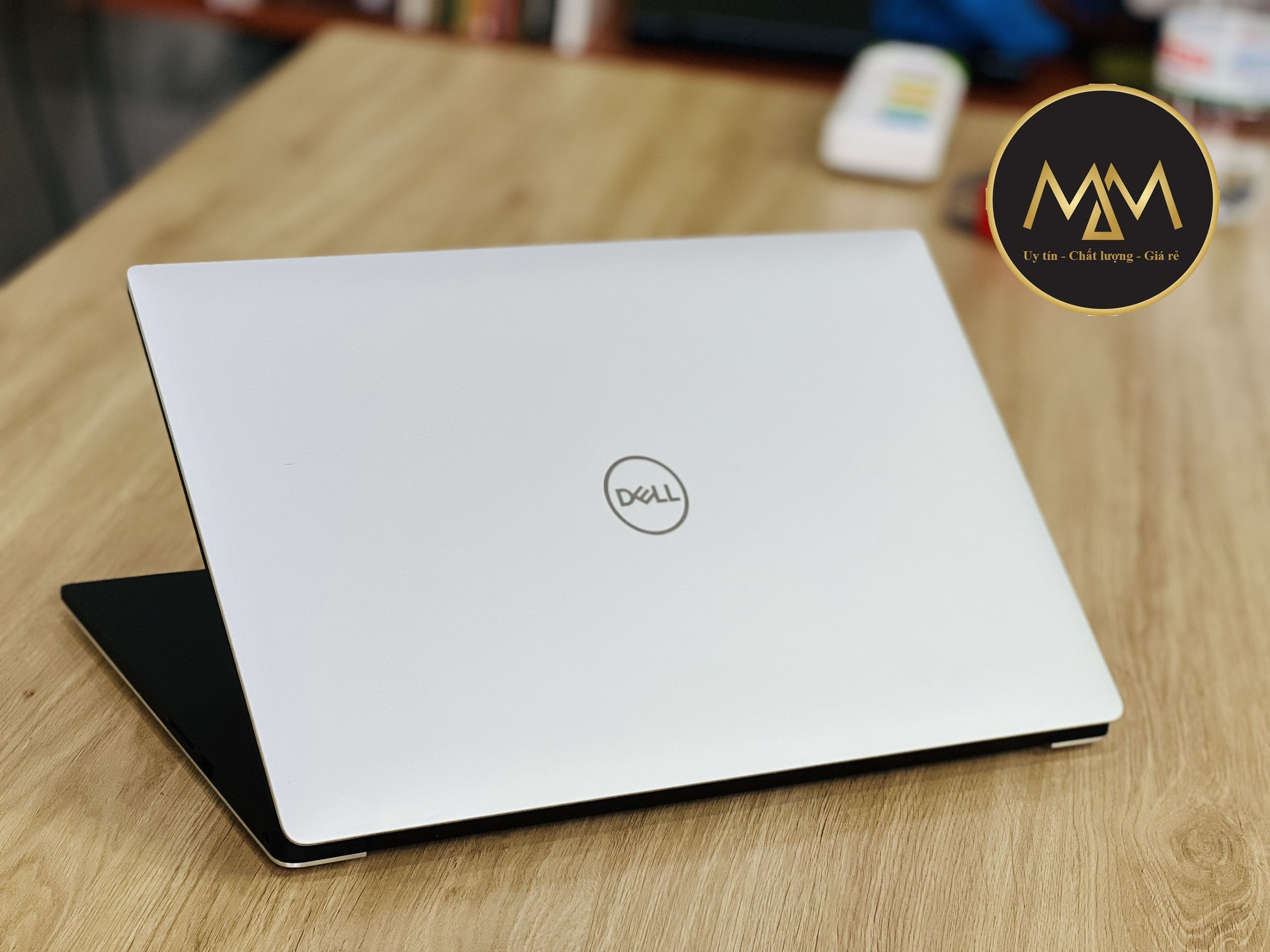 DELL XPS 15 7590 I7 9750H/ RAM 16GB SSD 512GB/ 15.6INCH FHD/ VGA GTX 1650 4GB/ ĐỒ HỌA LẬP TRÌNH/ GIÁ RẺ