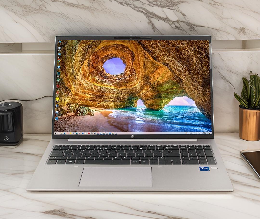 HP ZBook Firefly 16 G10 i7 1355U RAM 16GB SSD 512GB 16inch FHD+ NVIDIA RTX A500 4GB 2023